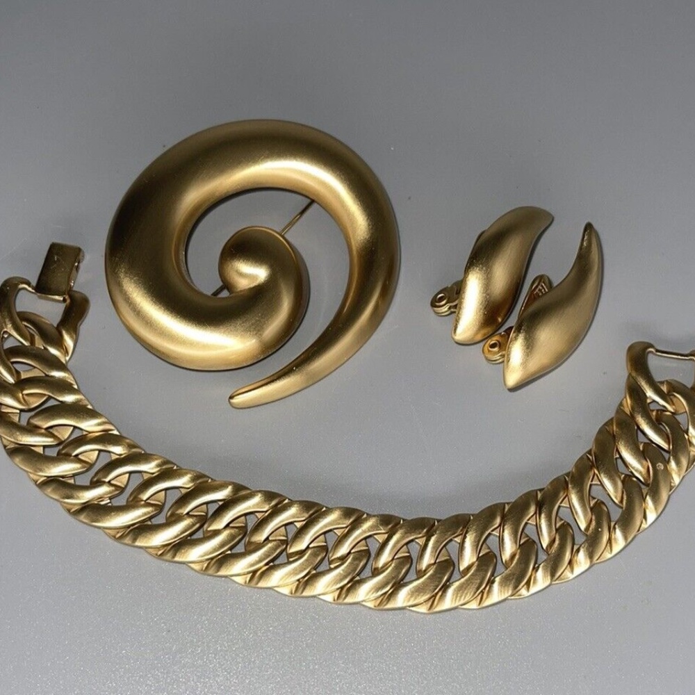Vintage Monet Brushed Gold Plated Signed Jewelry Set